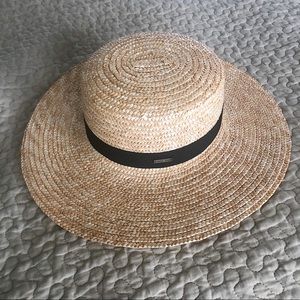 Gigi Pip “Faye” medium brim straw boater hat